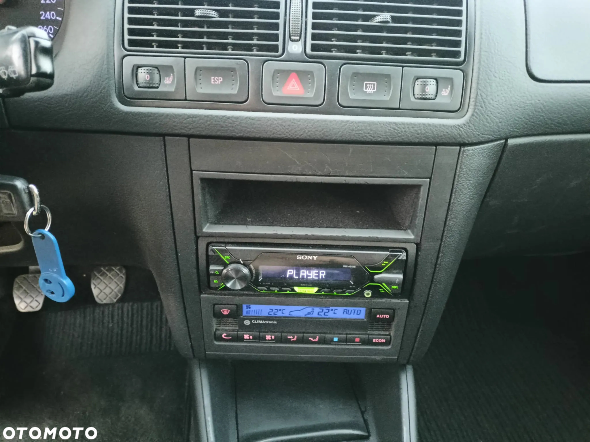 Volkswagen Golf IV 1.6 Comfortline - 24