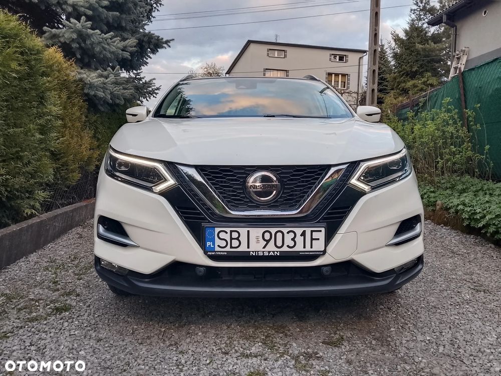 Nissan Qashqai 1.3 DIG-T Tekna - 1
