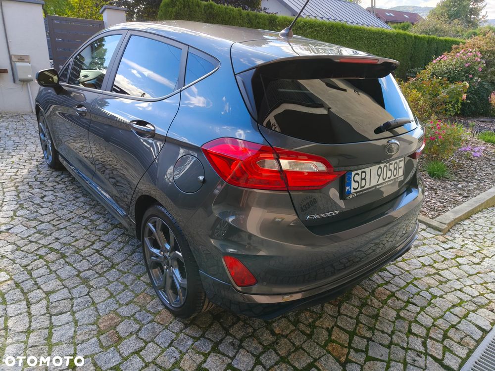 Ford Fiesta 2019 photo 2