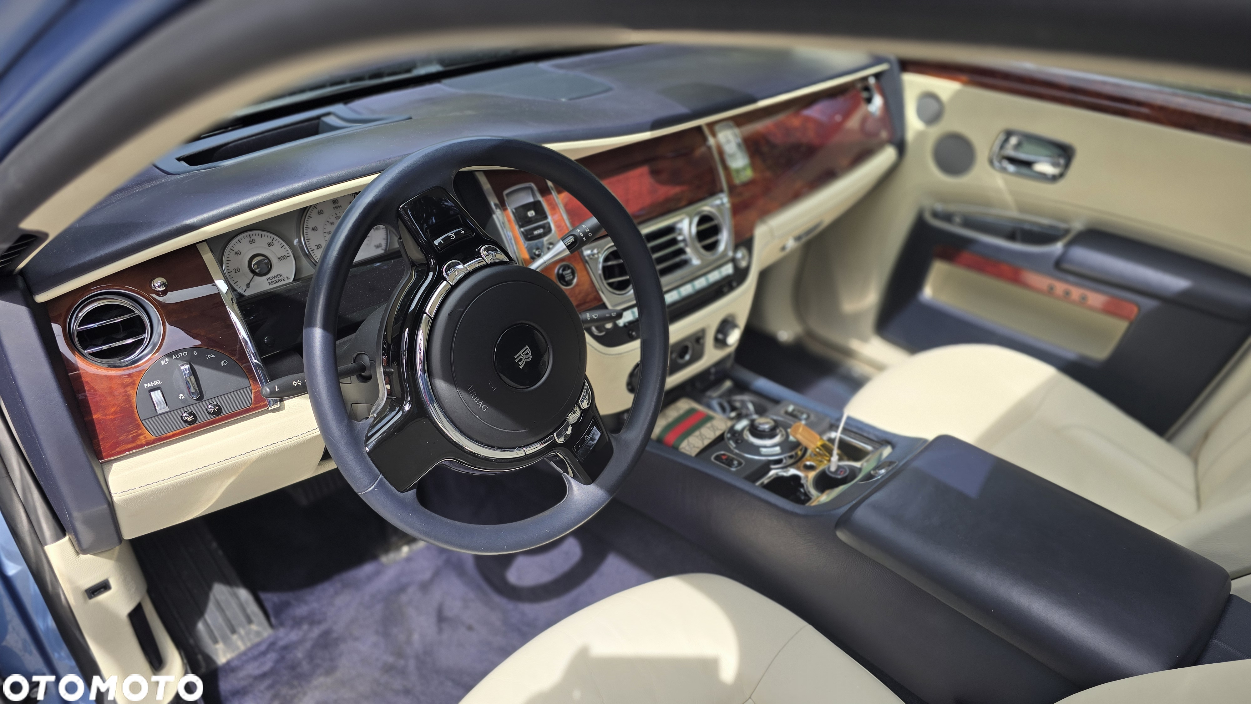Rolls-Royce Ghost - 29