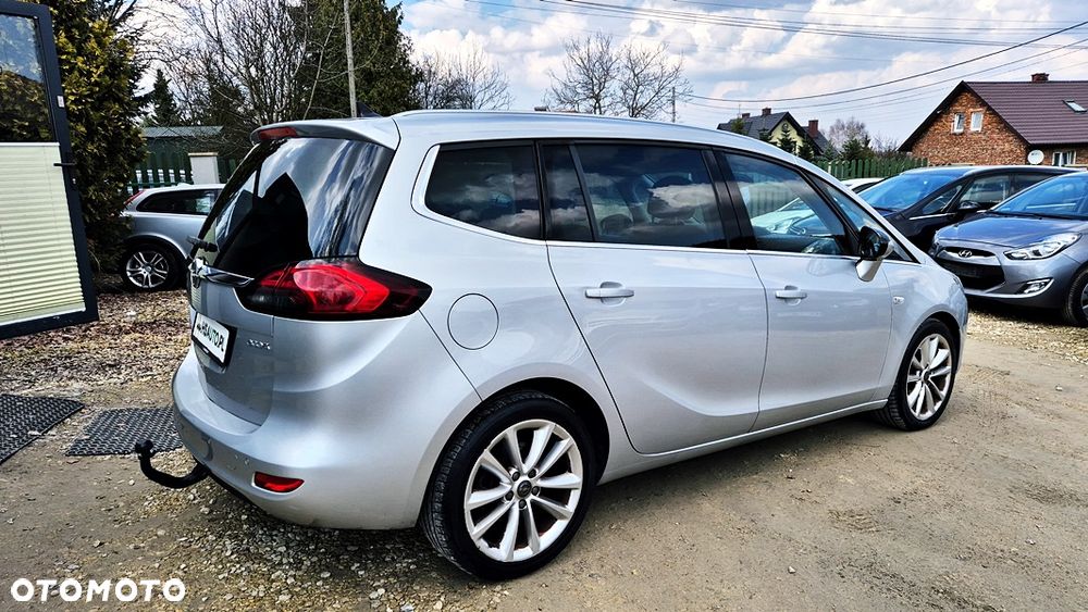 Opel Zafira 1.4 T Cosmo - 14