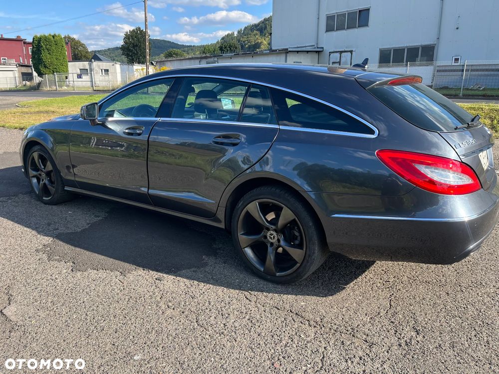 Mercedes-Benz CLS 350 CDI 4Matic 7G-TRONIC - 11