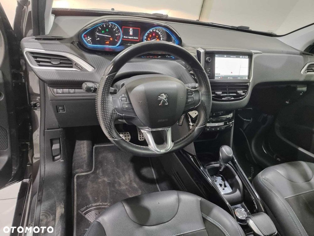 Peugeot 2008 - 24