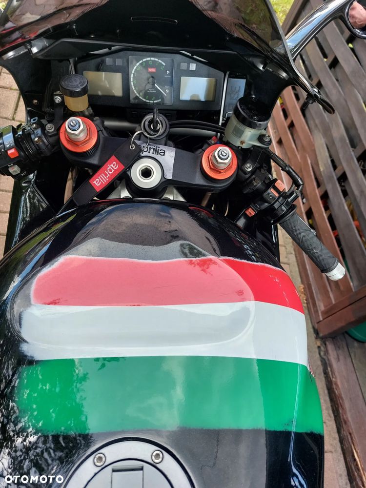 Aprilia RSV - 4