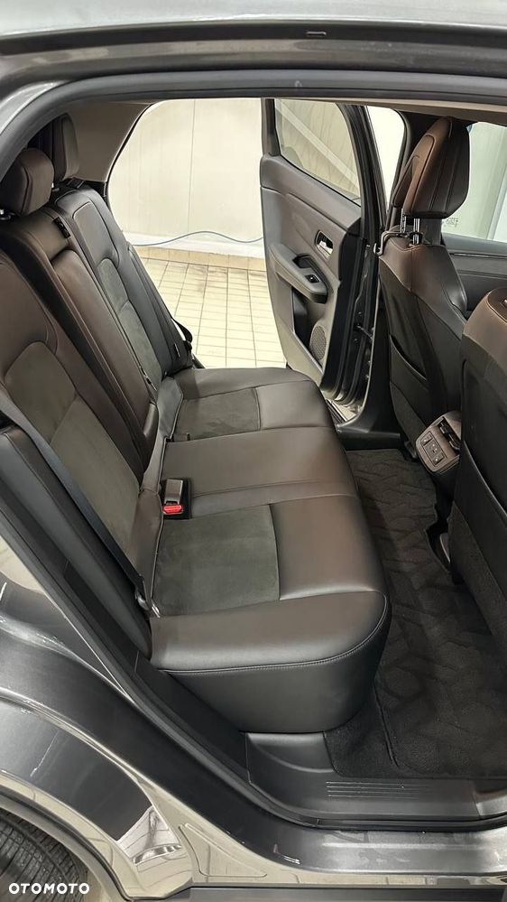 Nissan Ariya 63kWh Engage - 15