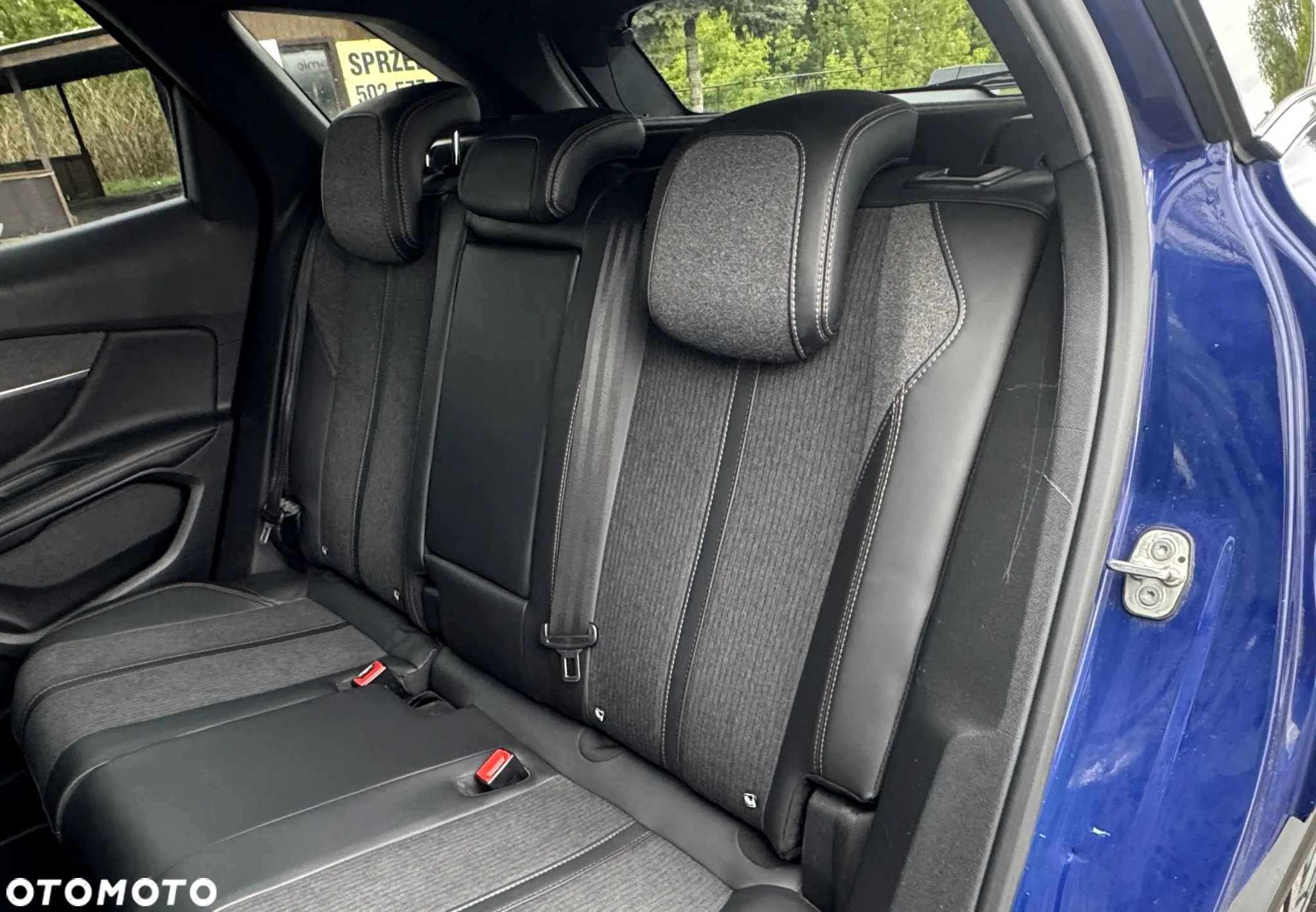 Peugeot 3008 1.6 BlueHDi Allure S&S - 30