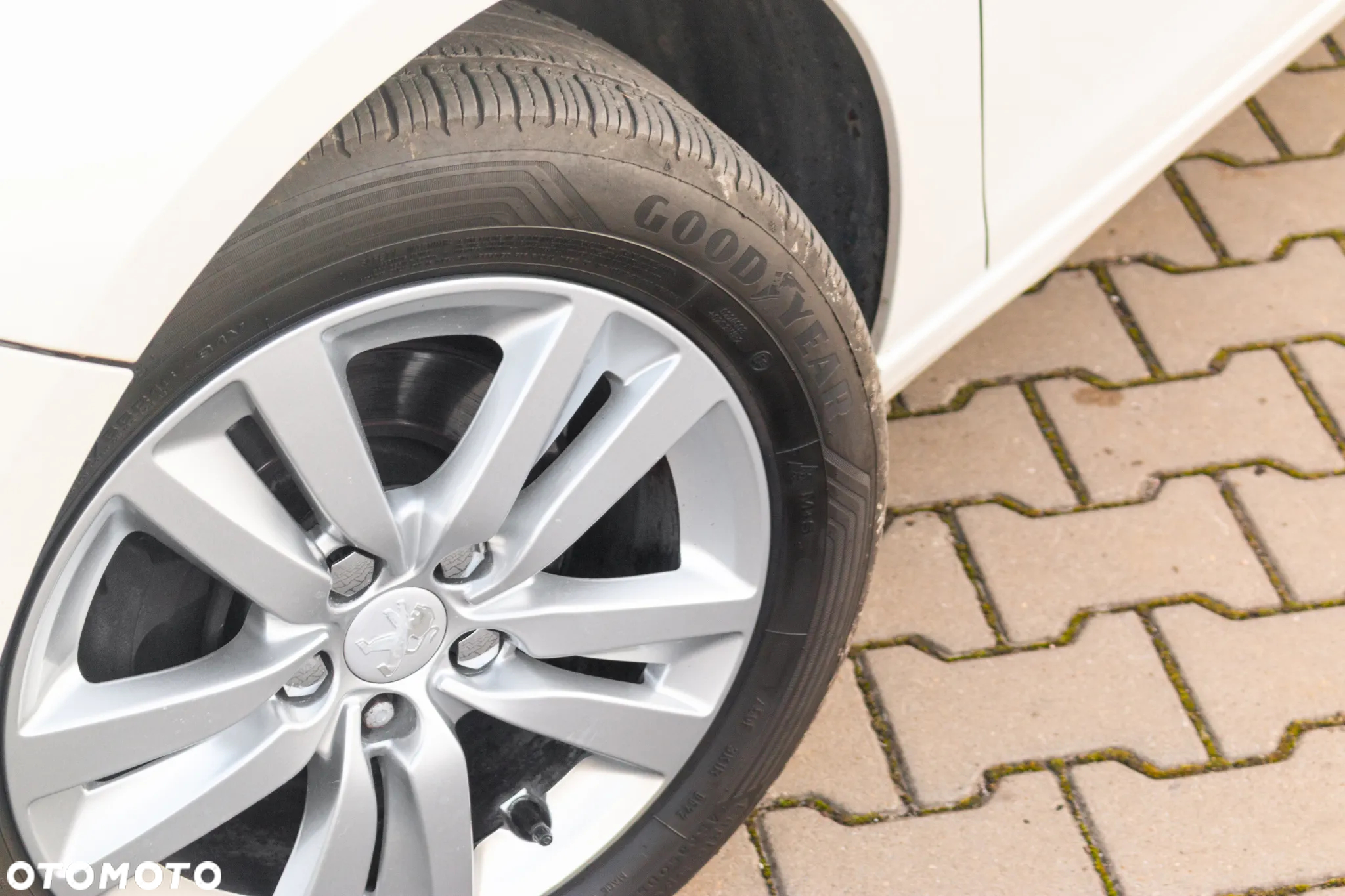 Peugeot 308 1.6 e-HDi Style STT - 5