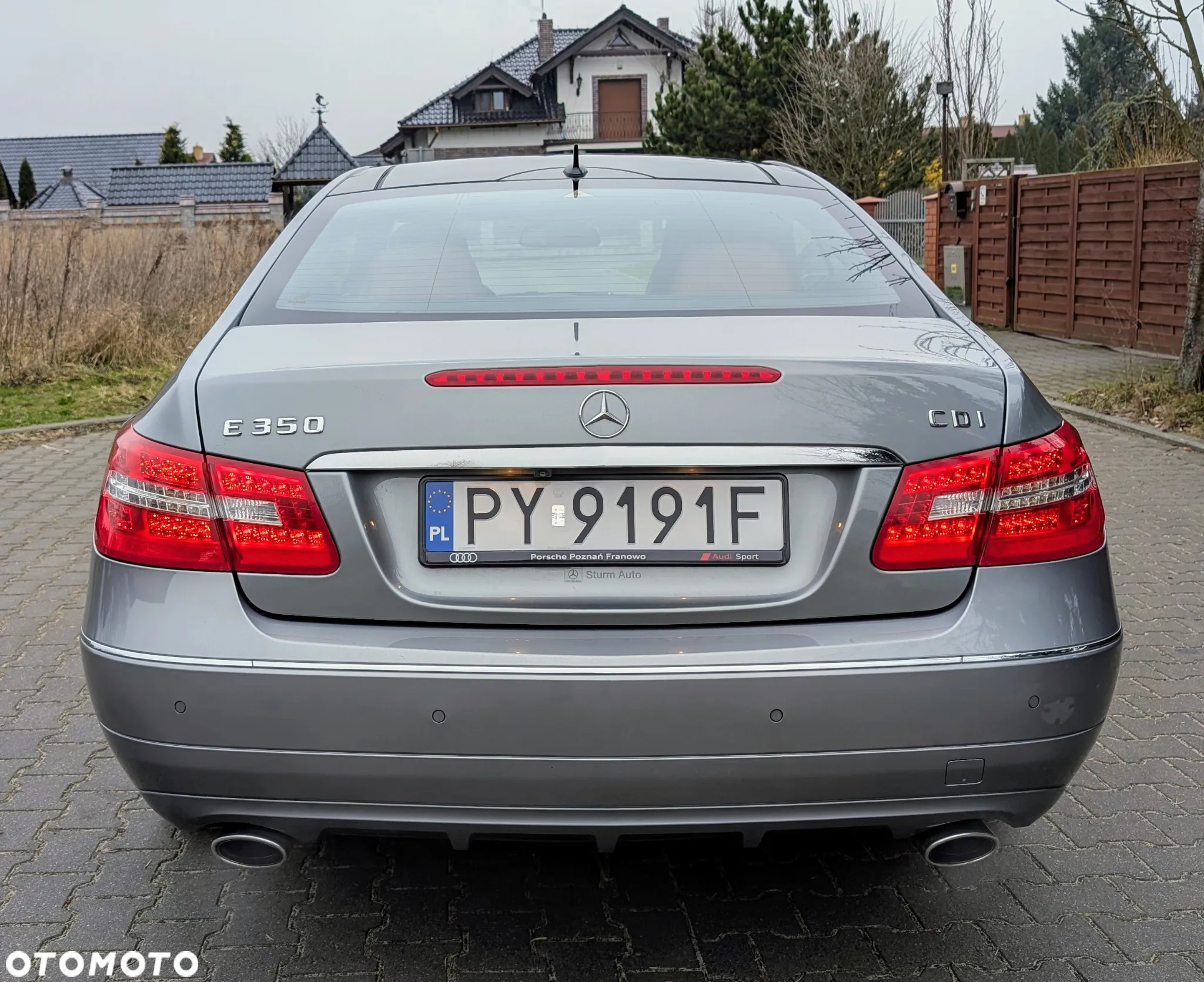 Mercedes-Benz Klasa E 350 CDI DPF Coupe BlueEFFICIENCY 7G-TRONIC Elegance - 5