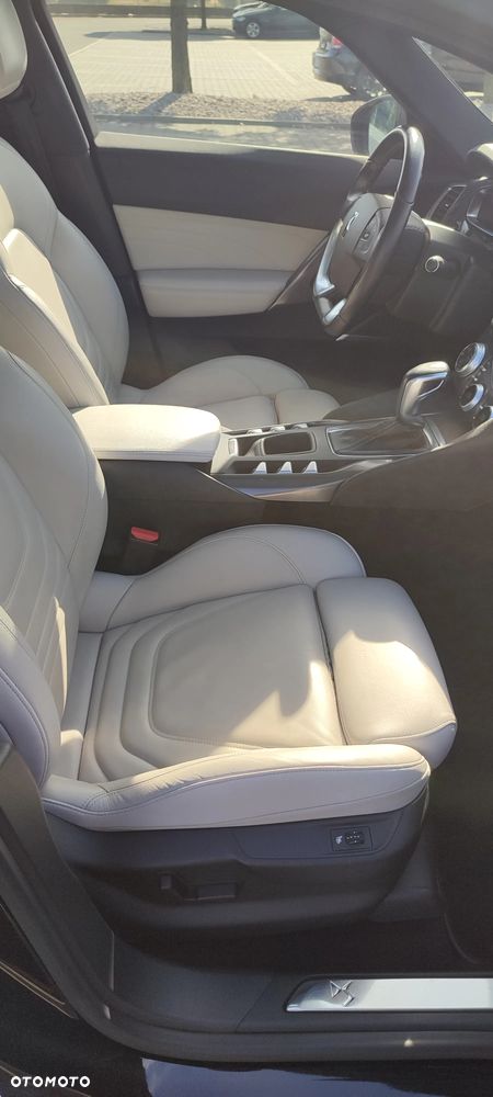 DS Automobiles DS 5 - 15