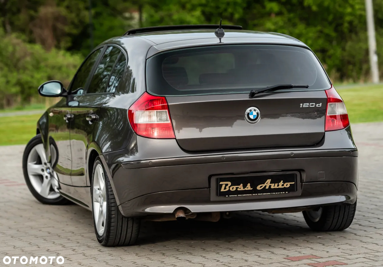 BMW Seria 1 120d - 8
