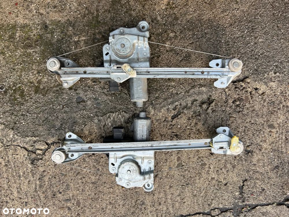 OPEL-CZĘŚCI | Astra H Podnośnik szyby lewy prawy tył tylny ELEKTRYCZNY 8829572 8829571 - 1