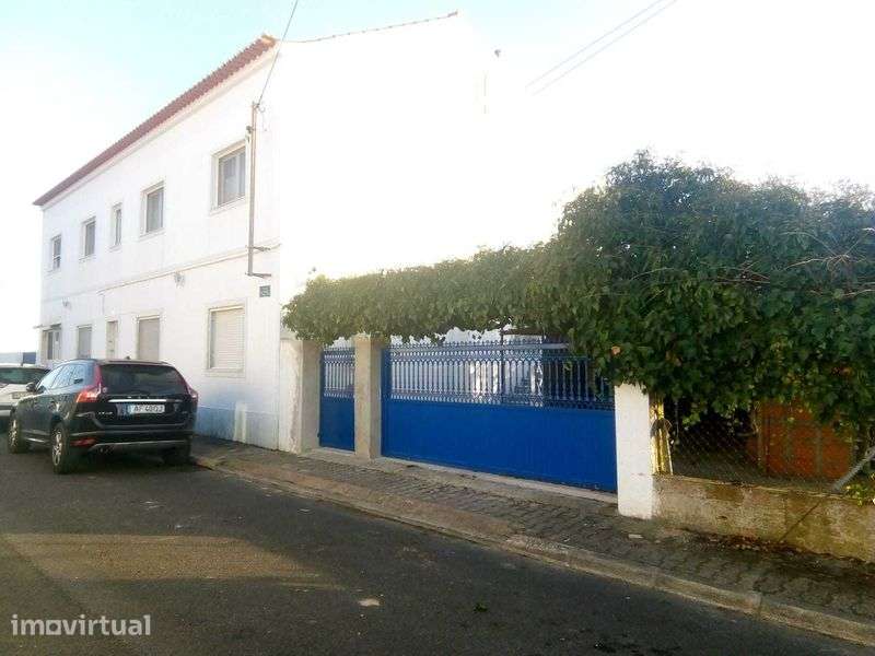 Prédio com 3 Habitações e propriedade em Grândola. - Grande imagem: 2/11