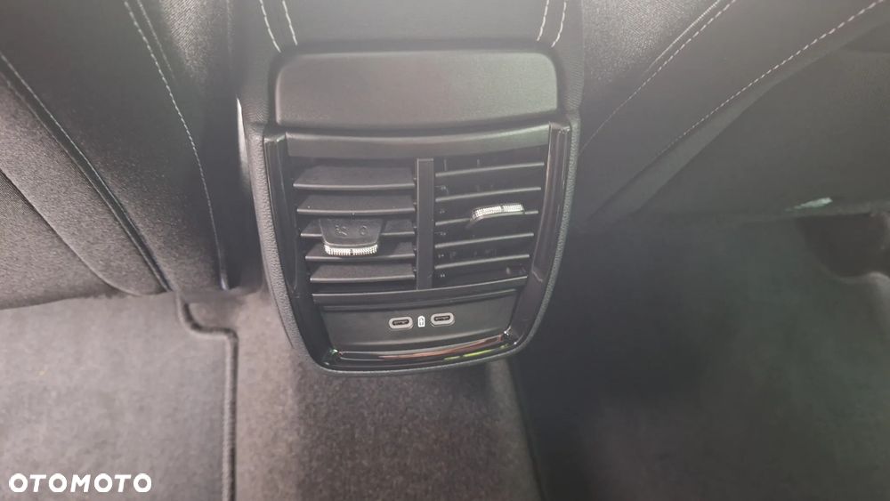 Skoda Kamiq 1.5 TSI Monte Carlo DSG - 14
