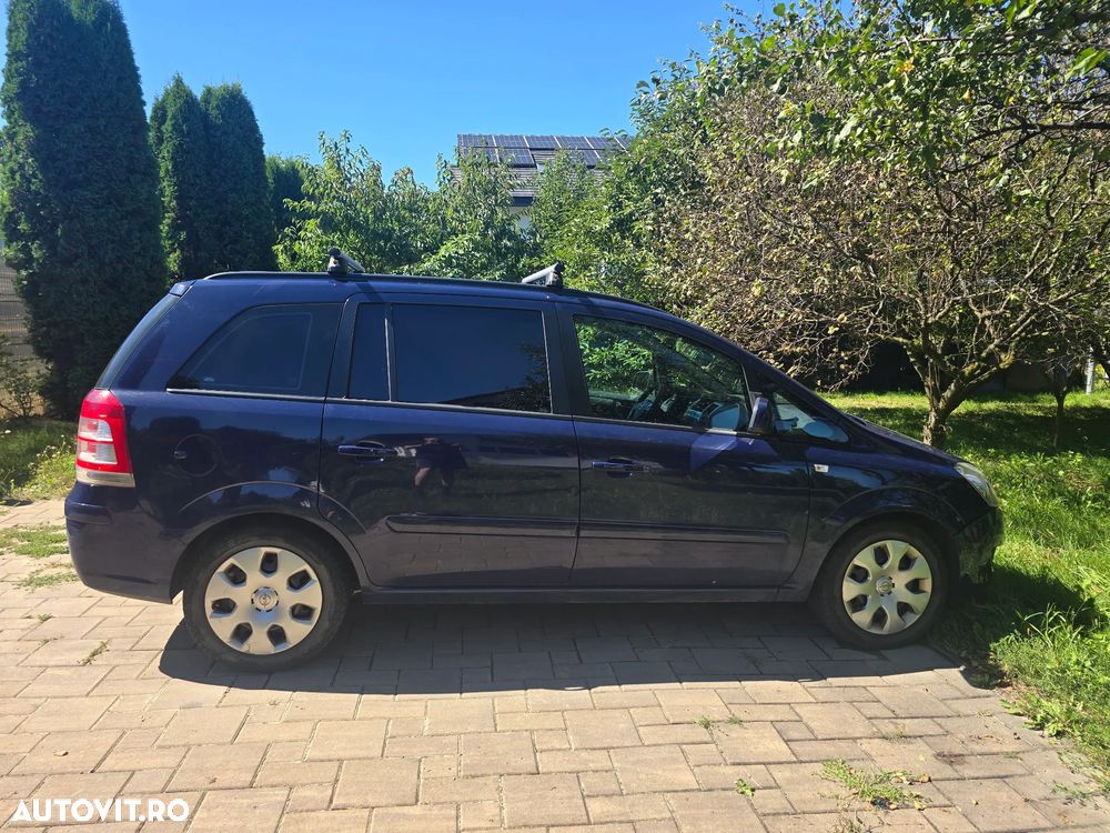 Opel Zafira 2014 photo 3