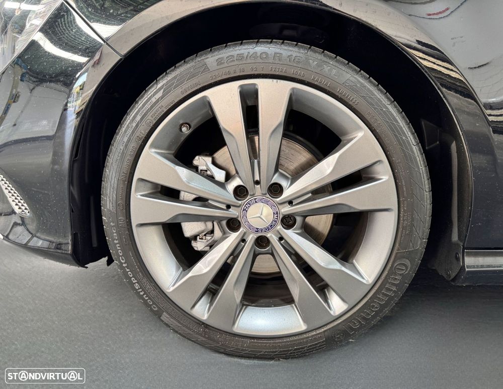 Mercedes-Benz CLA 180 d Shooting Brake Urban - 17