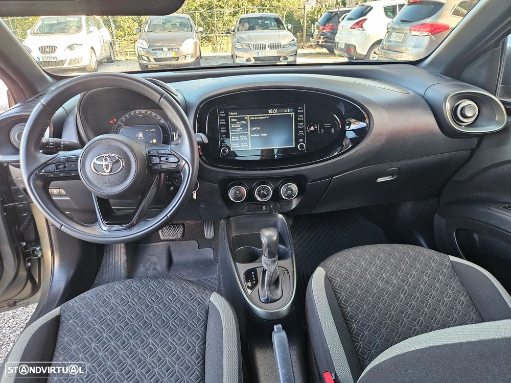 Toyota Aygo X - 13