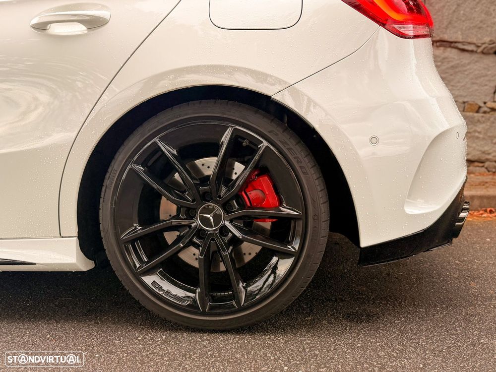 Mercedes-Benz A 35 AMG 4Matic - 15