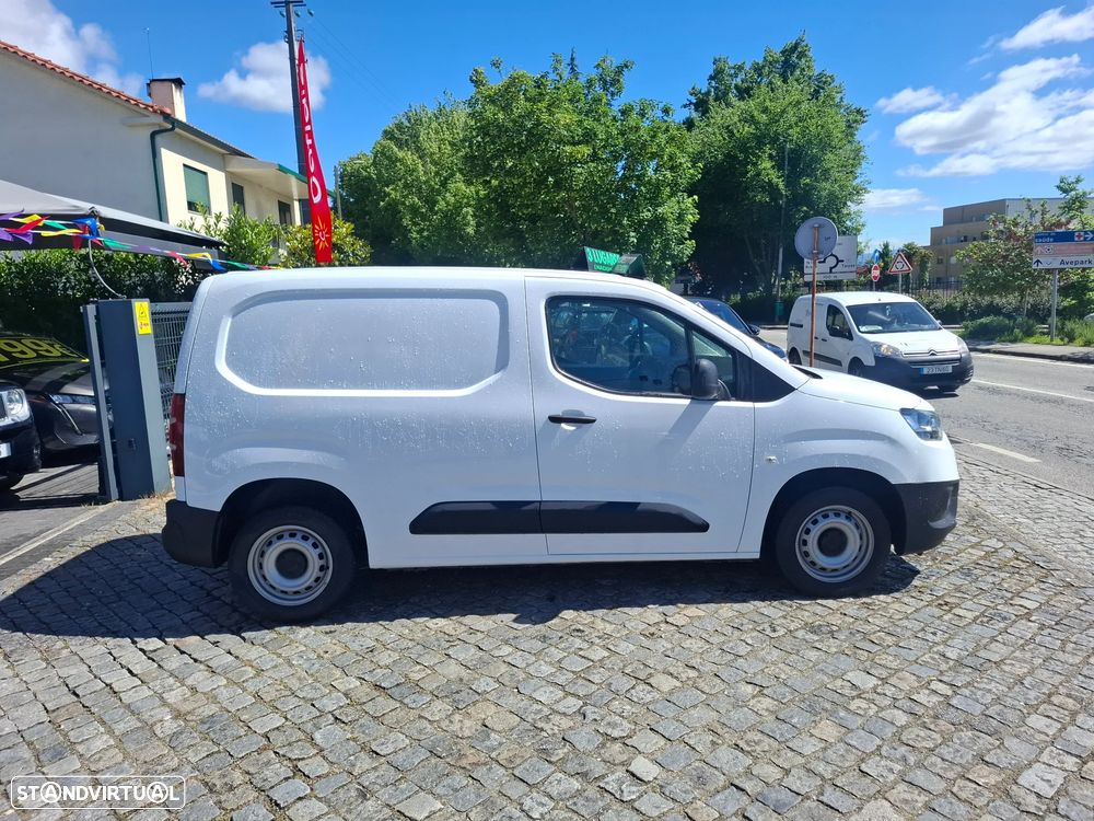 Toyota PROACE CITY 3LUGARES - 12