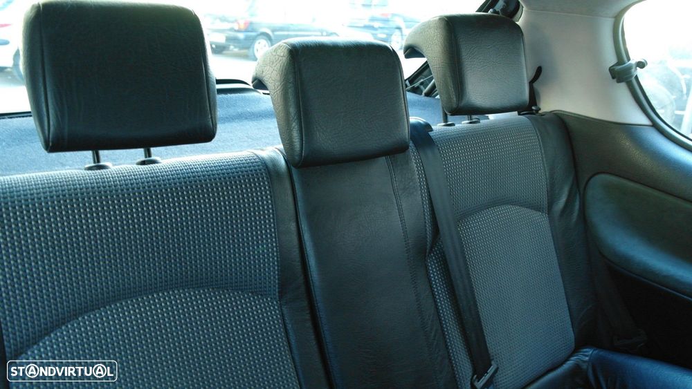 Peugeot 206 1.6 GTi - 16