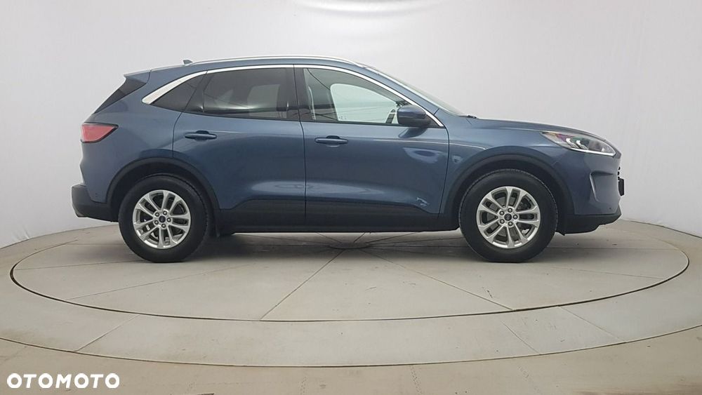 Ford Kuga - 8