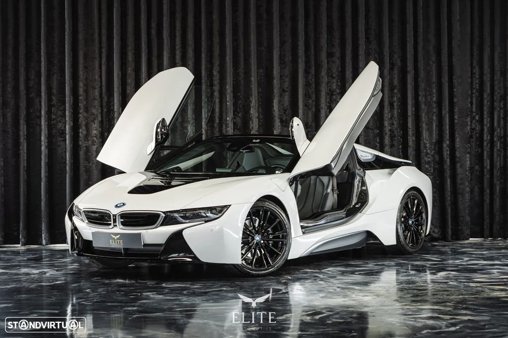 BMW i8 Roadster - 1