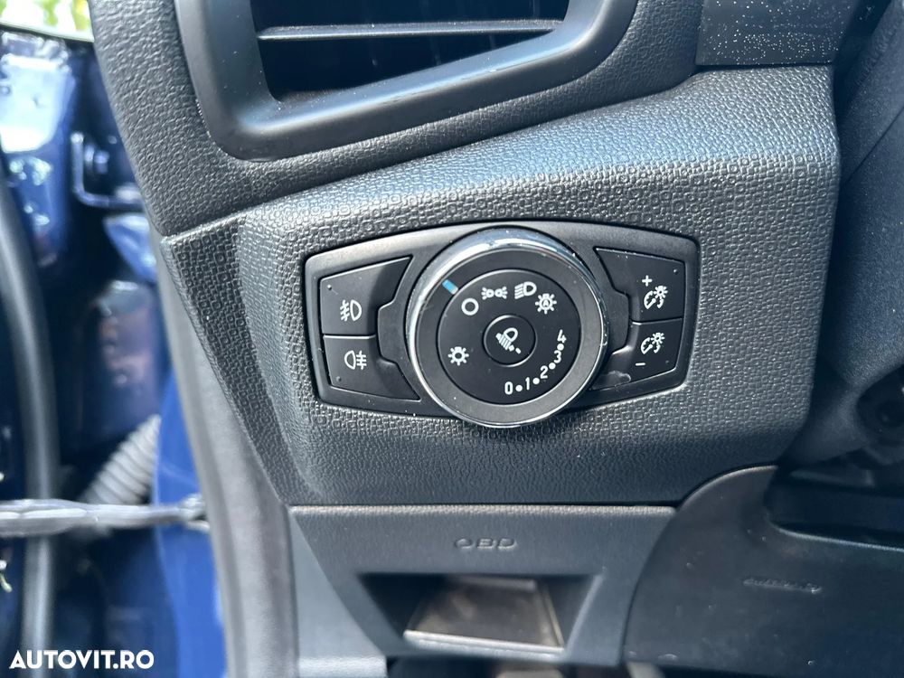 Ford EcoSport - 24
