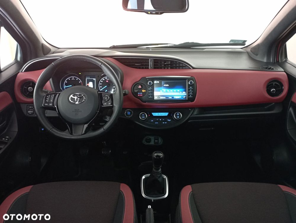 Toyota Yaris 1.5 Selection - 8