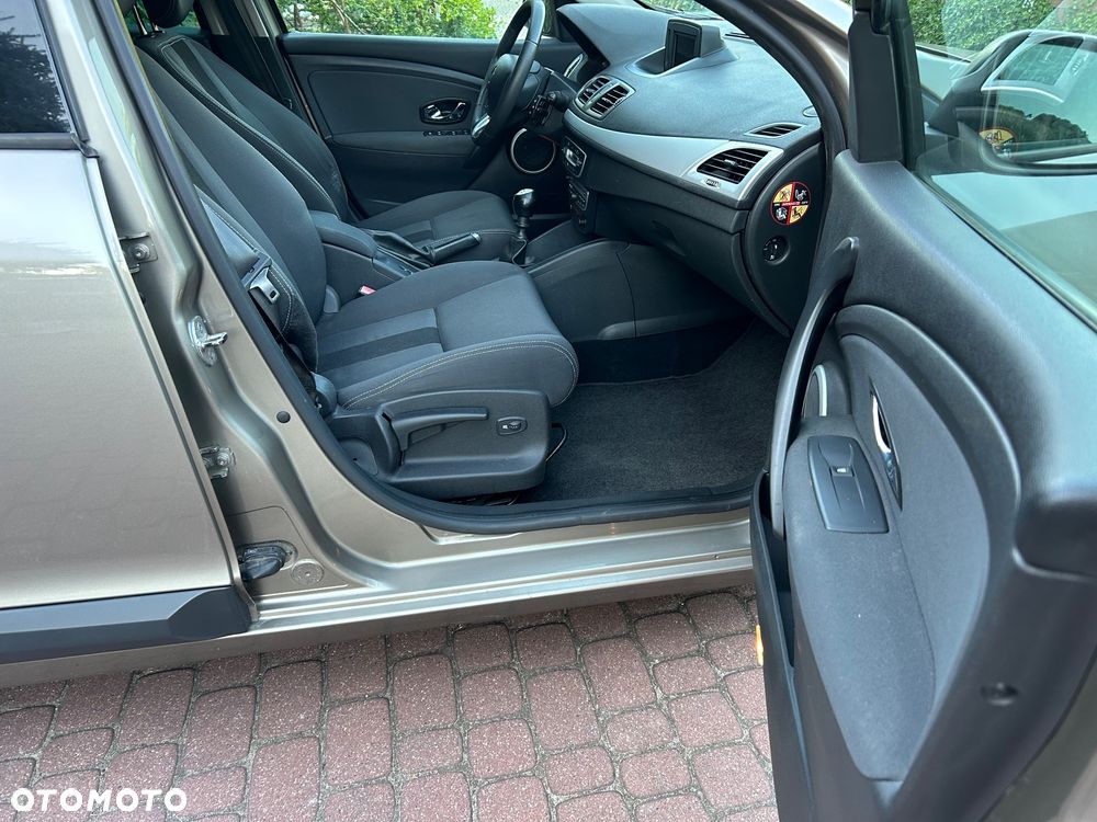 Renault Megane 1.5 dCi Dynamique - 28