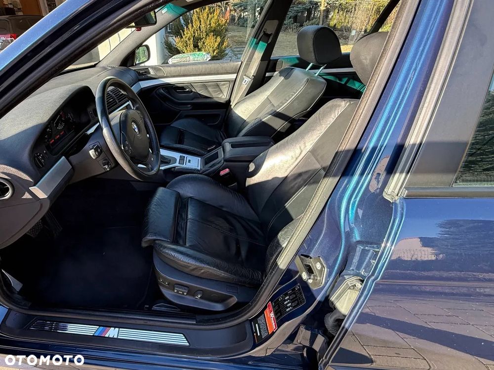 BMW Seria 5 - 13