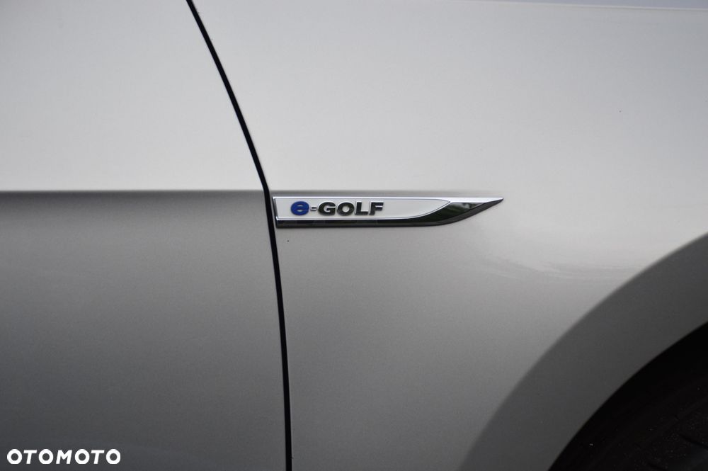 Volkswagen Golf e-Golf - 37