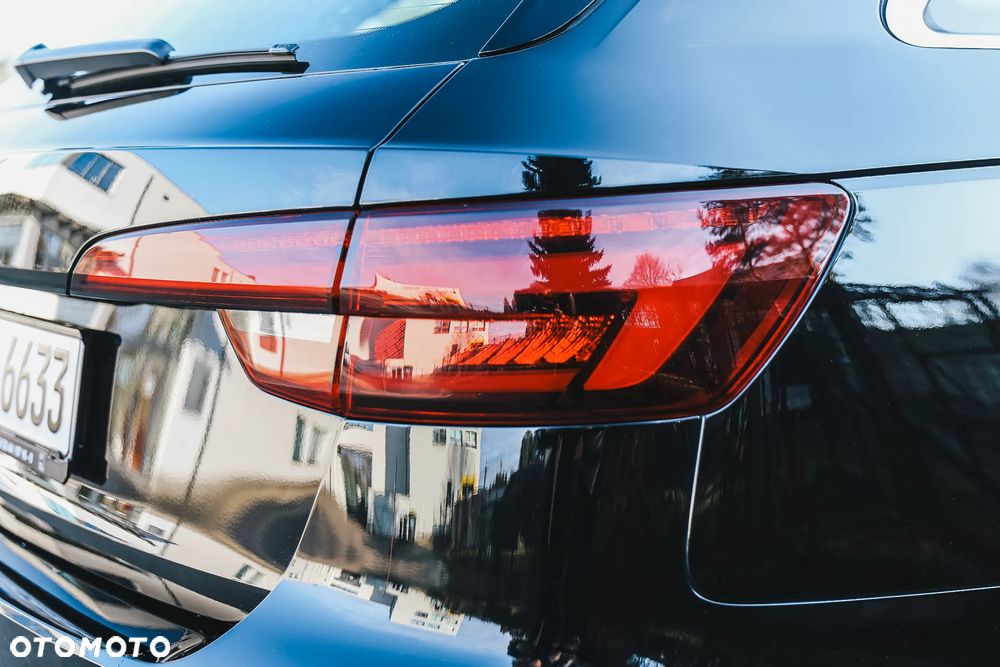 Audi A4 Avant 40 TDI S Line S tronic - 12