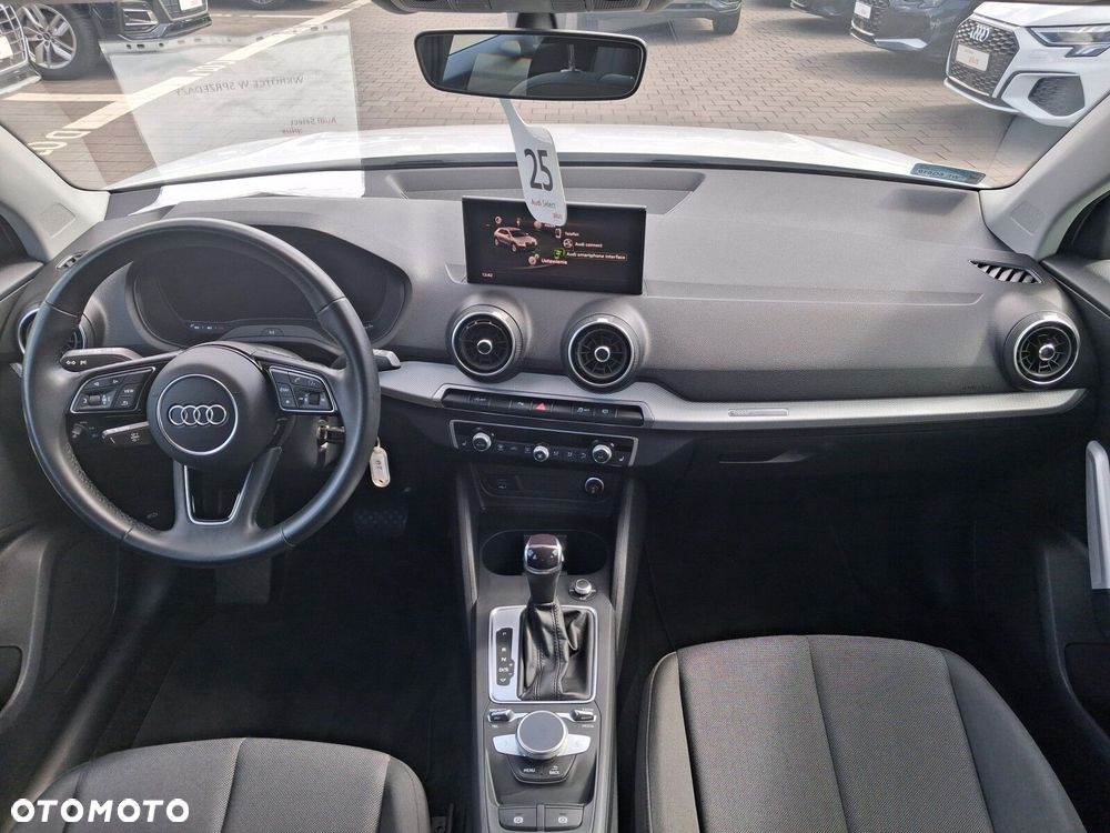 Audi Q2 35 TFSI Advanced S tronic - 12