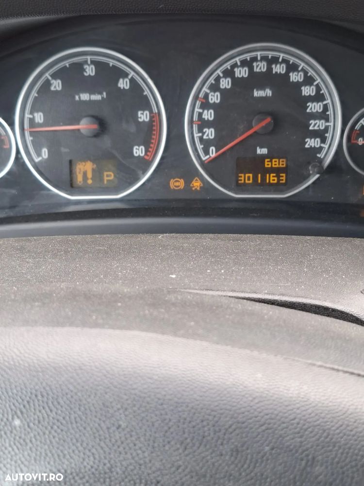 Dezmembrez Opel Vectra 1.9 cdti - 14