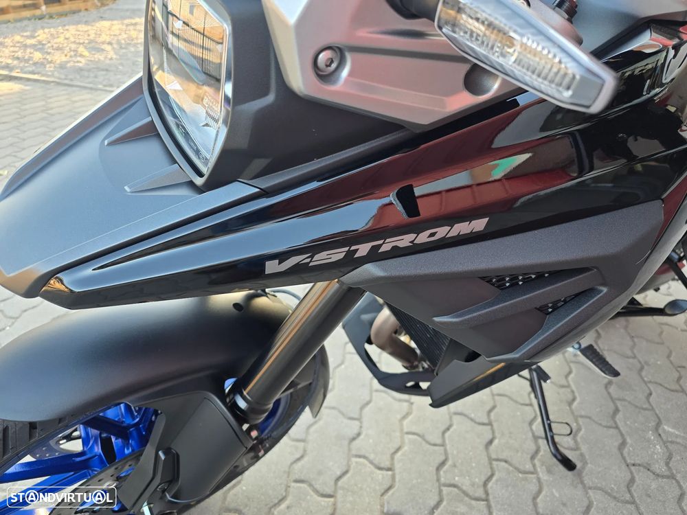 Suzuki DL 1050 RR - Campanha - 8