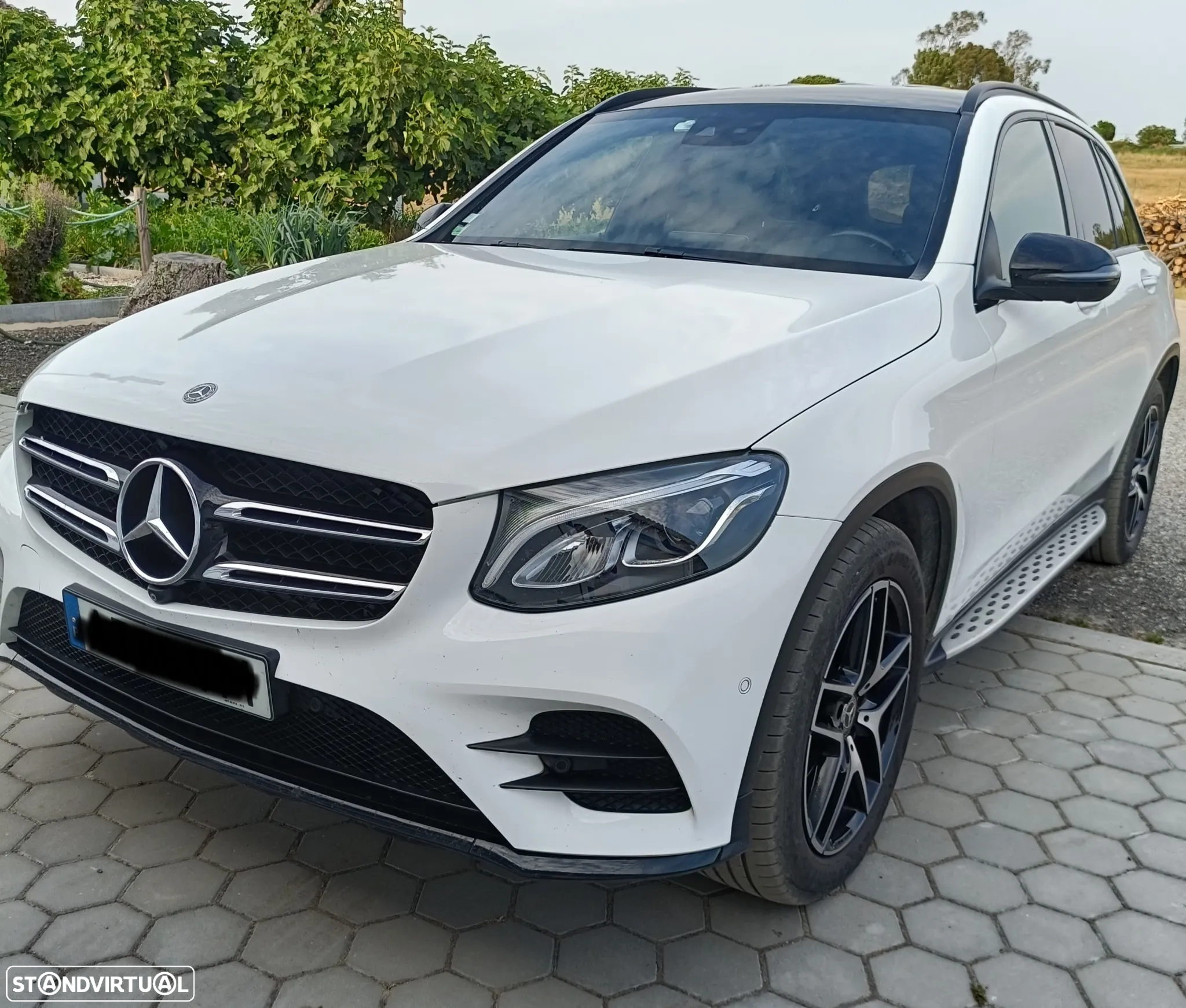 Mercedes-Benz GLC 250 d 4Matic 9G-TRONIC AMG Line - 2