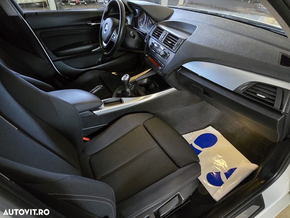 BMW Seria 1 116d Sport Line - 7