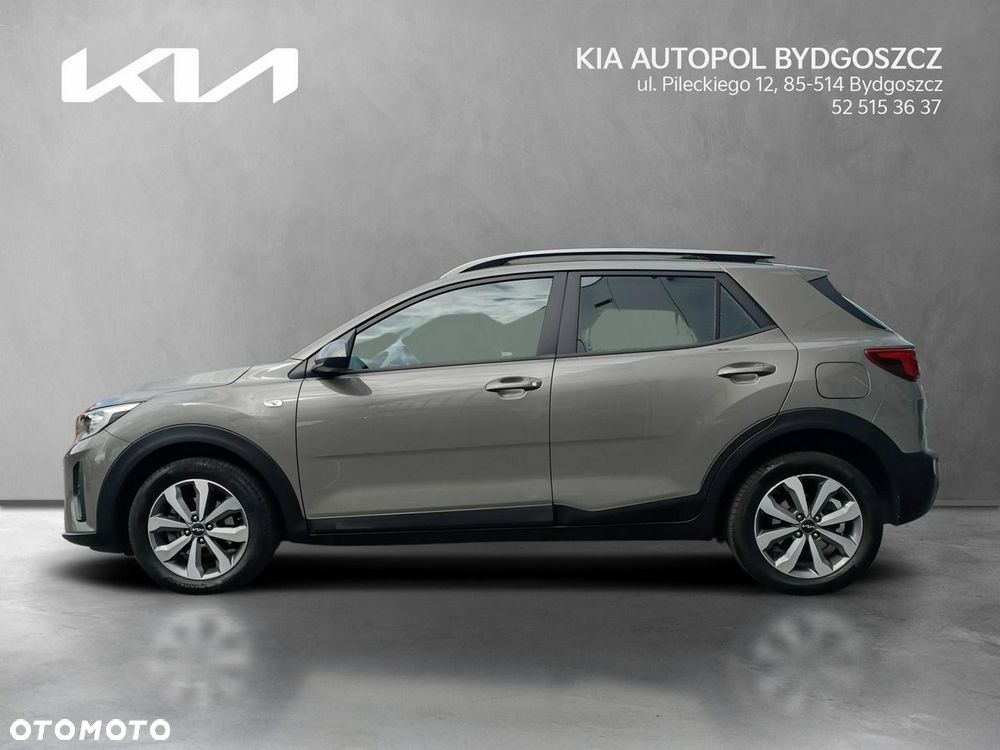 Kia Stonic 2023 photo 2