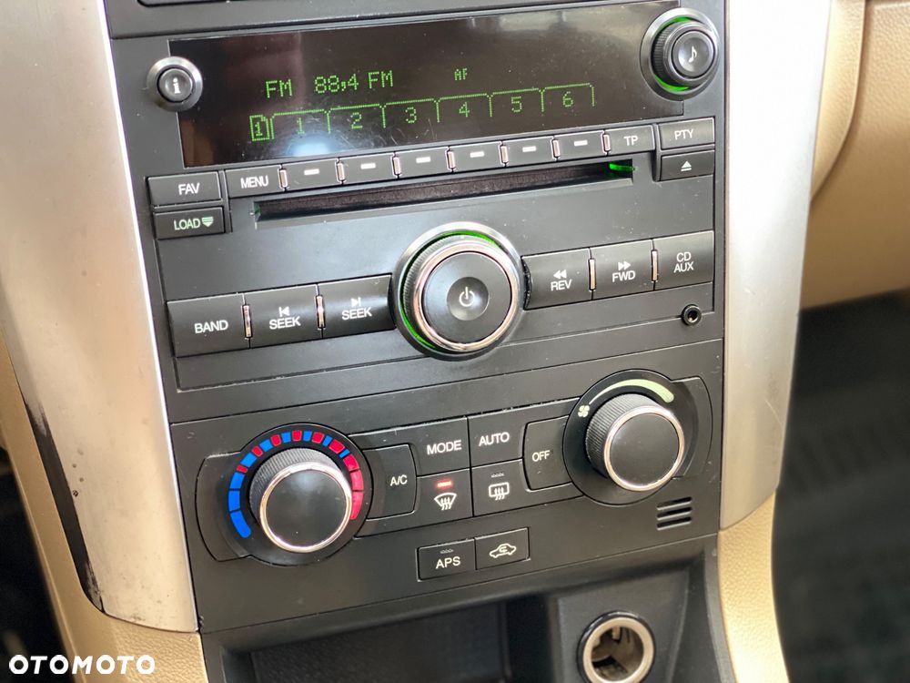 Chevrolet Captiva 2.0 d High - 27