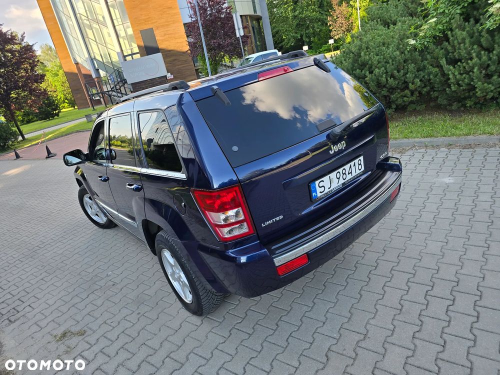 Jeep Grand Cherokee 3.0 CRD Laredo - 25
