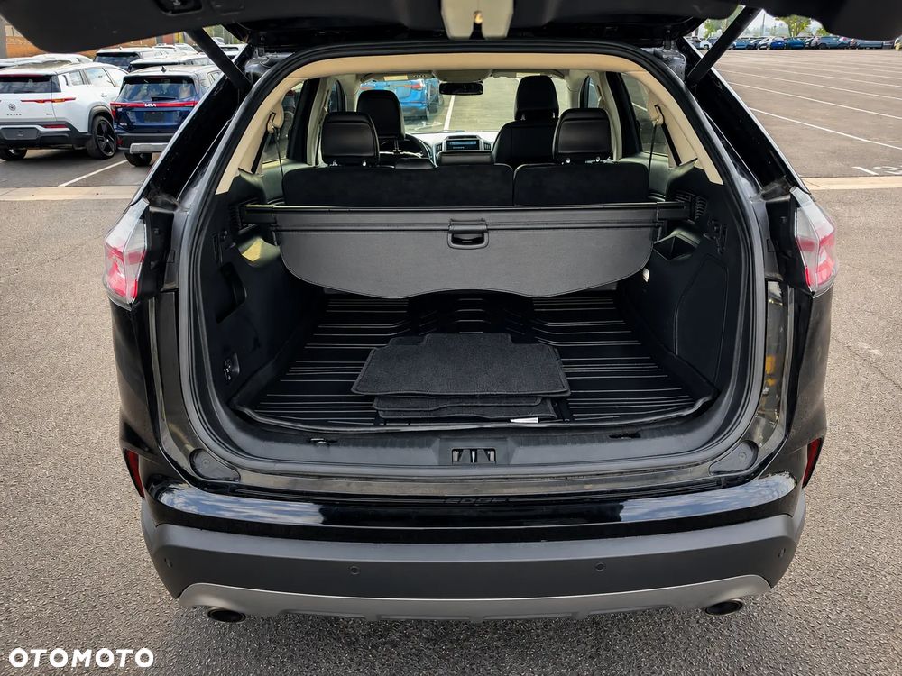 Ford Edge - 18
