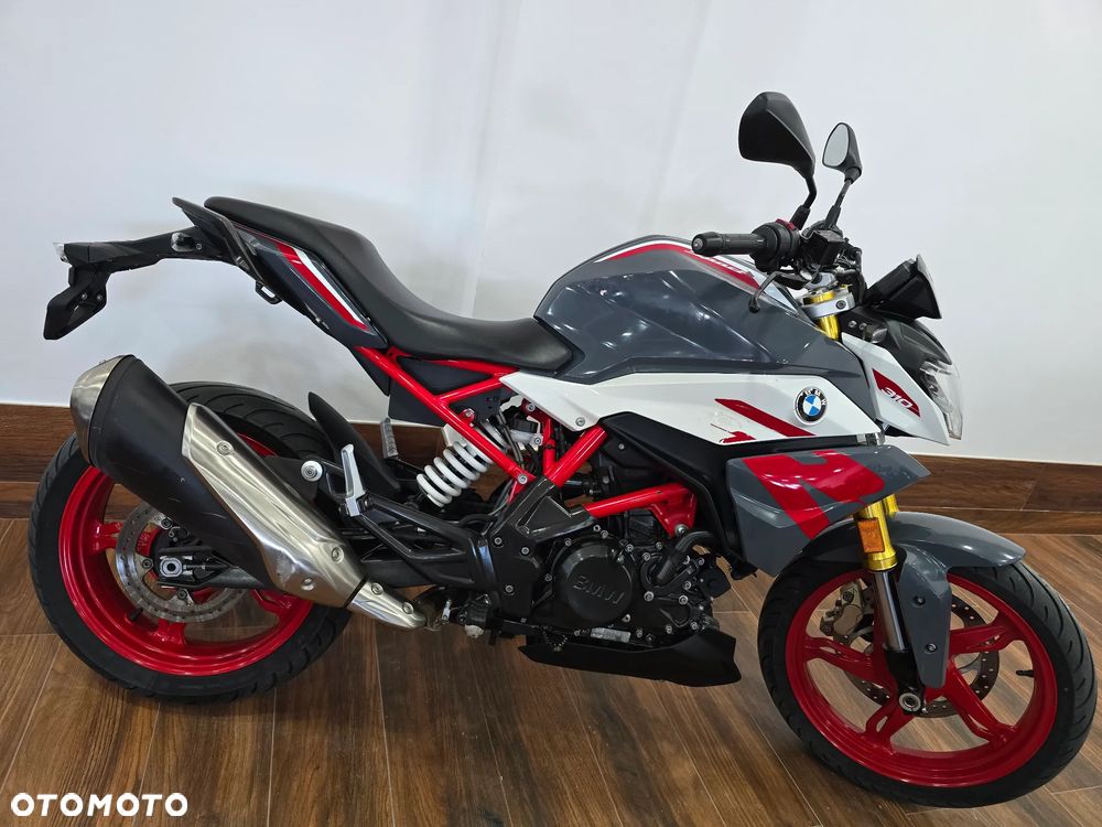 BMW G - 9