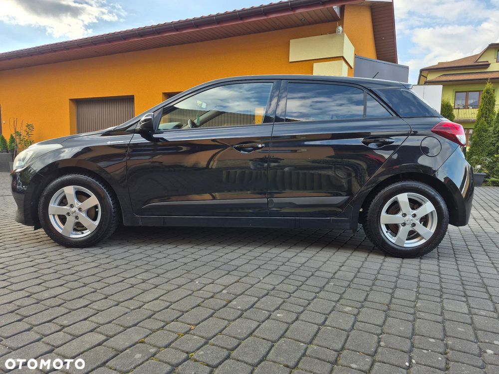 Hyundai i20 1.2 BlueDrive Elegant - 18