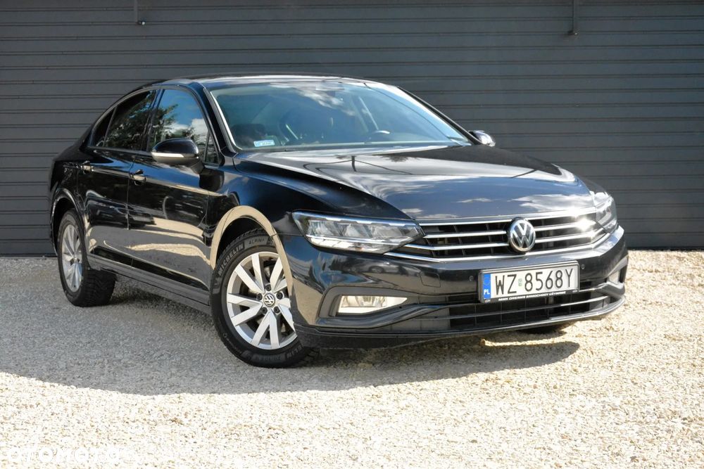 Volkswagen Passat 2.0 TDI EVO Essence DSG - 1