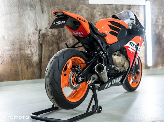 Honda CBR - 26