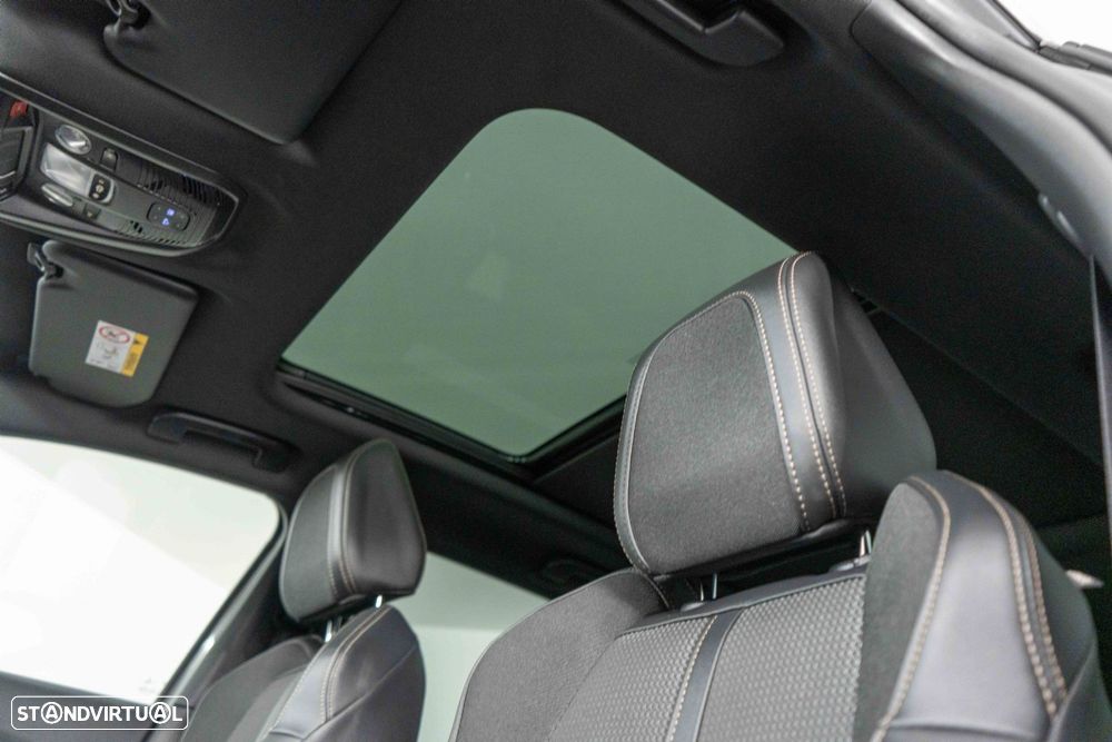 Peugeot 3008 1.6 Hybrid GT e-EAT8 - 24