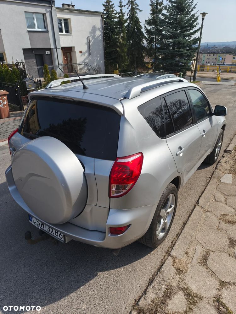 Toyota RAV4 2.0 4x4 - 5