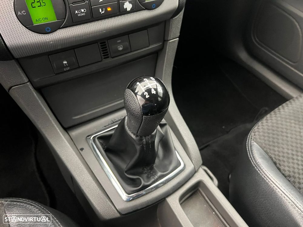 Ford Focus SW 1.6 TDCi Titanium - 6