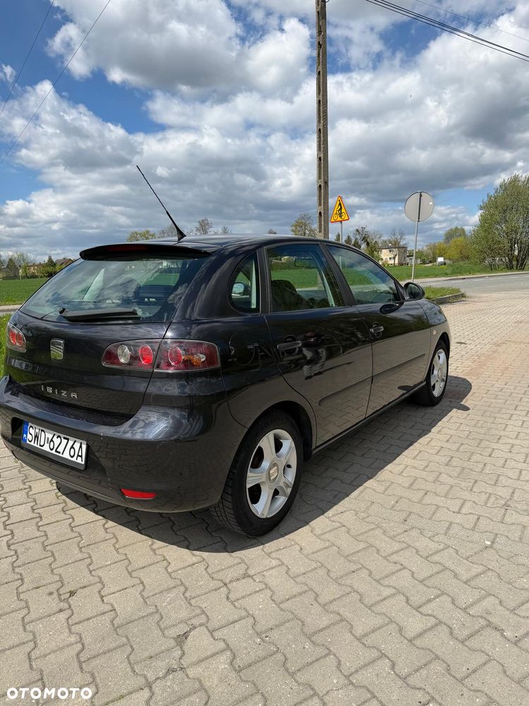 Seat Ibiza 1.4 16V Signo - 5