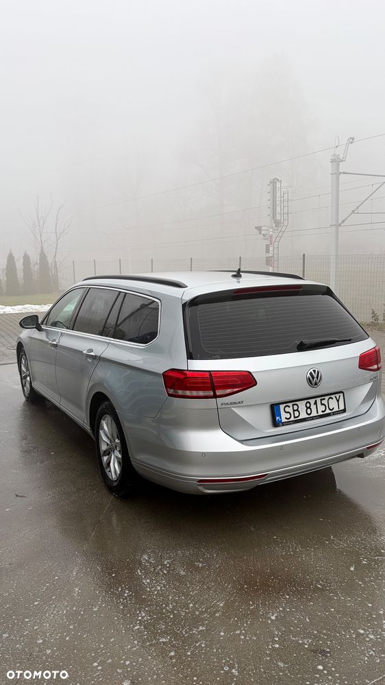 Volkswagen Passat - 5