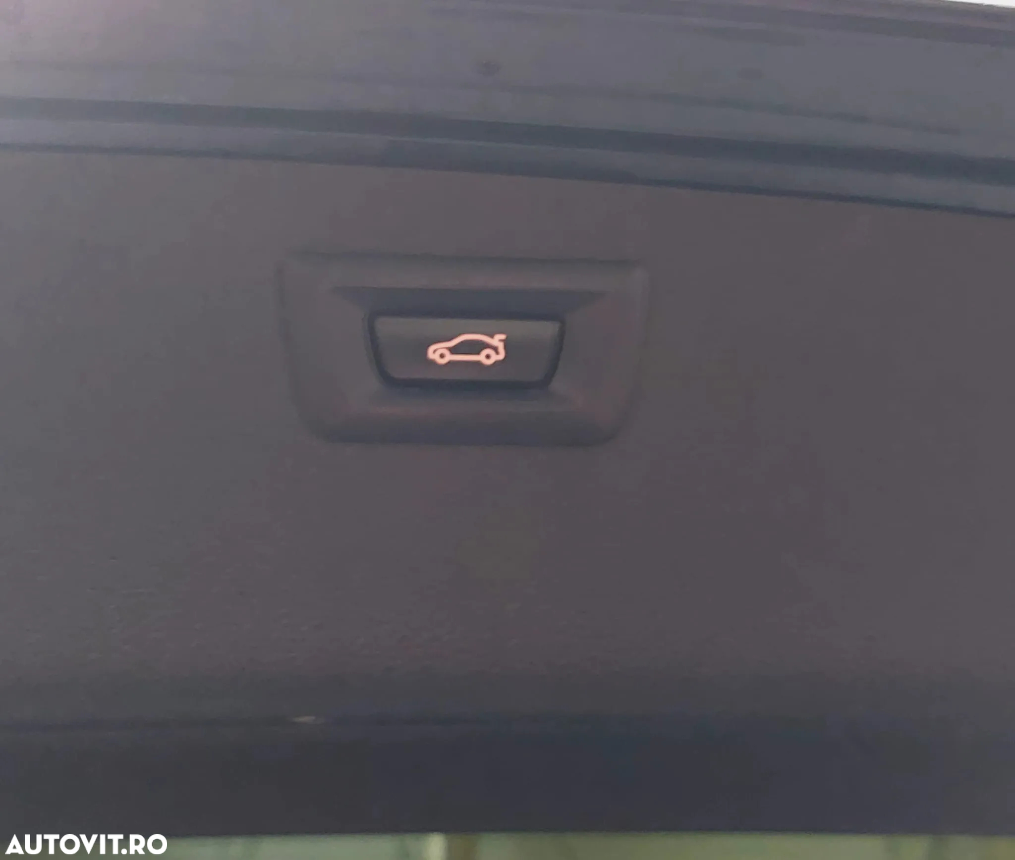 BMW Seria 3 318d xDrive Advantage - 9